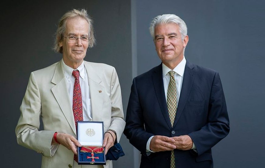 Απονομή του Μεγαλόσταυρου του Τάγματος της Αξίας της Ομοσπονδιακής Δημοκρατίας της Γερμανίας στον τέως Πρέσβη κ. Θεόδωρο Δασκαρόλη