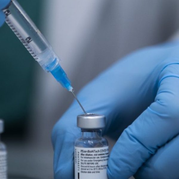 Απόφαση-βόμβα του Ισραήλ: Το πιστοποιητικό εμβολιασμού θα ισχύει για μέχρι 6 μήνες&hellip;