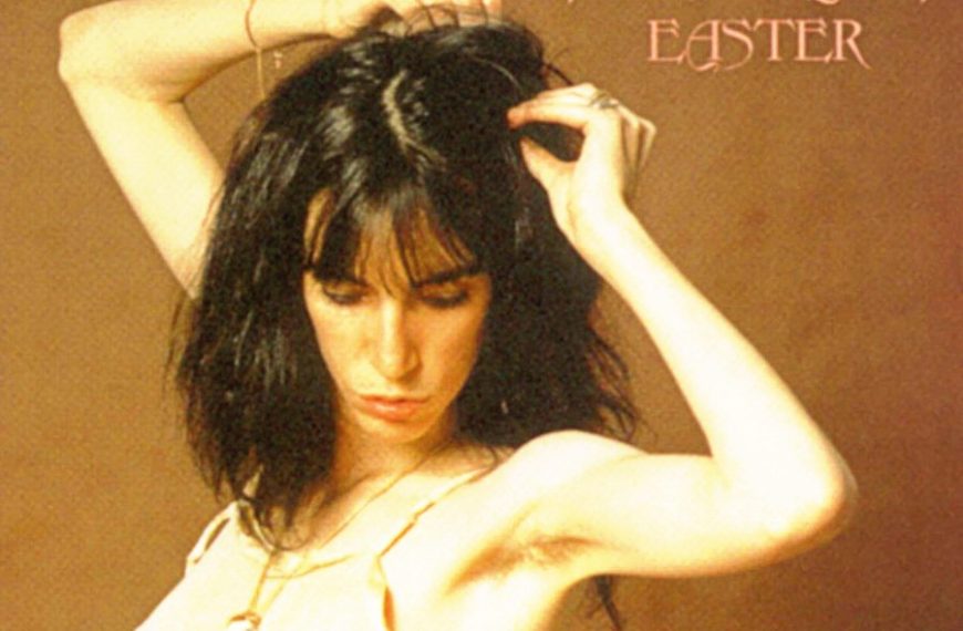 Η Λατινοπούλου θα μας σώσει από τη Συνομωσία της Τρίχας!