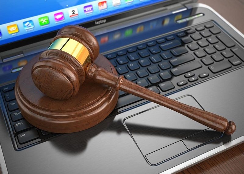 Ξεκινούν και πάλι οι πλειστηριασμοί: Στο σφυρί κατοικίες, οικόπεδα, αγροτεμάχια, αποθήκες και παρκινγκ