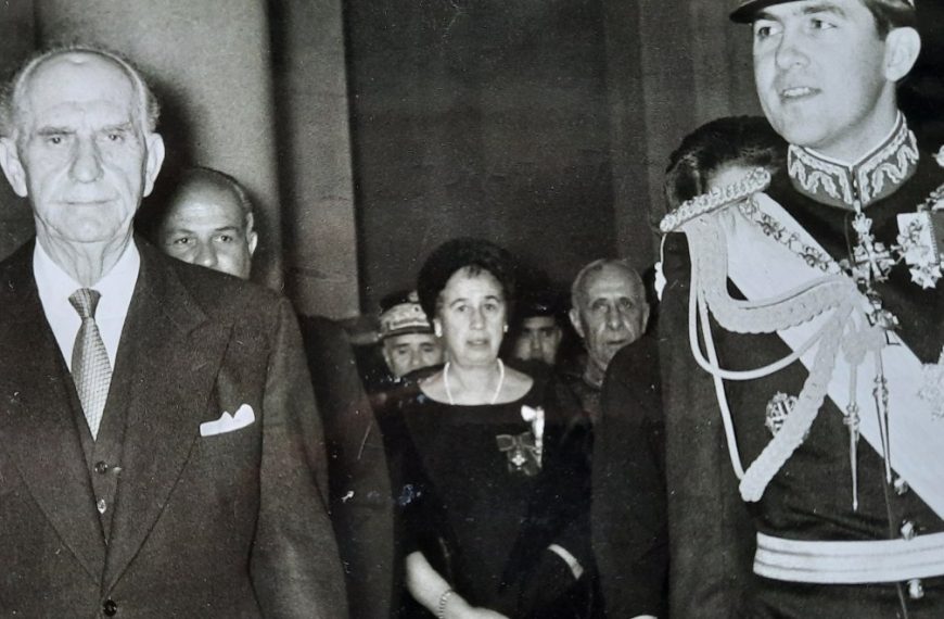Ιουλιανά 1965: Το Παλάτι, η ΚΥΠ και οι&hellip;