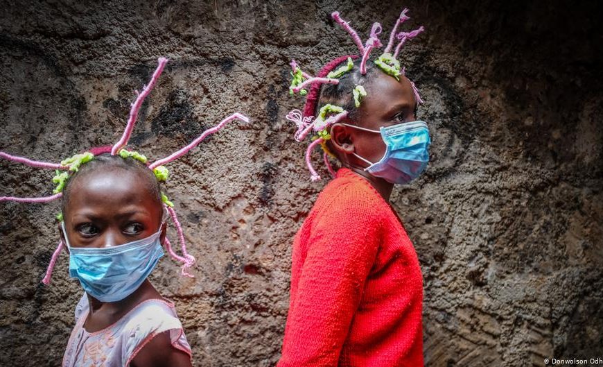 Εμβόλια/ Ο πολιτισμός (μας) δεν χωράει την Αφρική, κυρία Αρβελέρ;