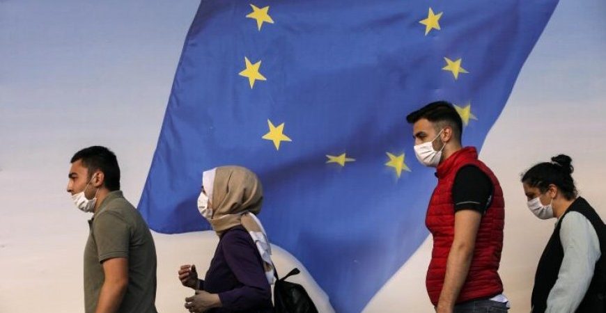 Περισσότερη συνεργασία και λογική το κλειδί για την αντιμετώπιση του νέου προσφυγικού