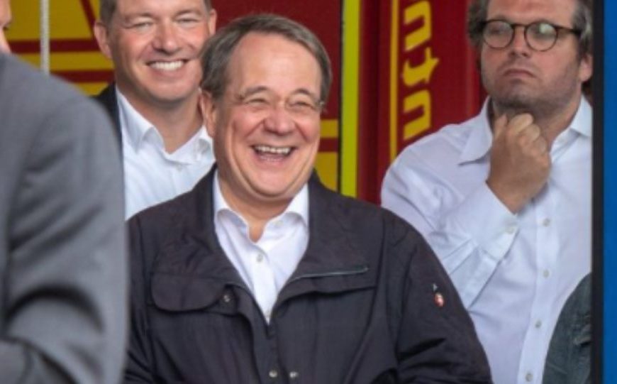 Το γέλιο του Λάσετ