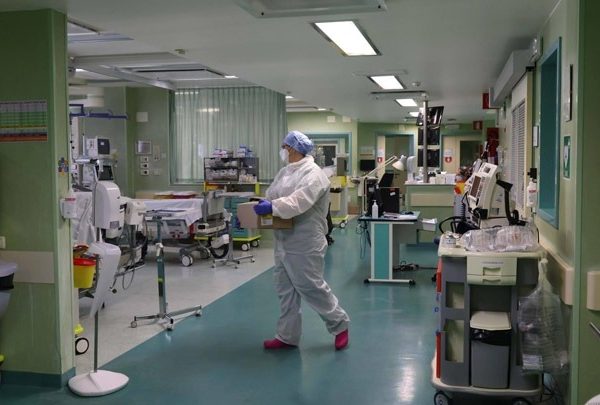 Η πανδημία έχει «καταστροφικές» συνέπειες στον αγώνα κατά του AIDS, της φυματίωσης,&hellip;