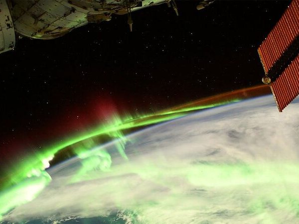 Αστροναύτης καταγράφει το πιο sci-fi σέλας που έχετε δει