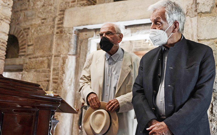 Μίκης Θεοδωράκης: Το αντίο των πολιτών και η φωτογραφία σύμβολο μίας εποχής