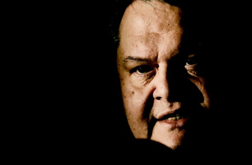 Ο Βενιζέλος χτυπάει (μόνο;) τρεις φορές