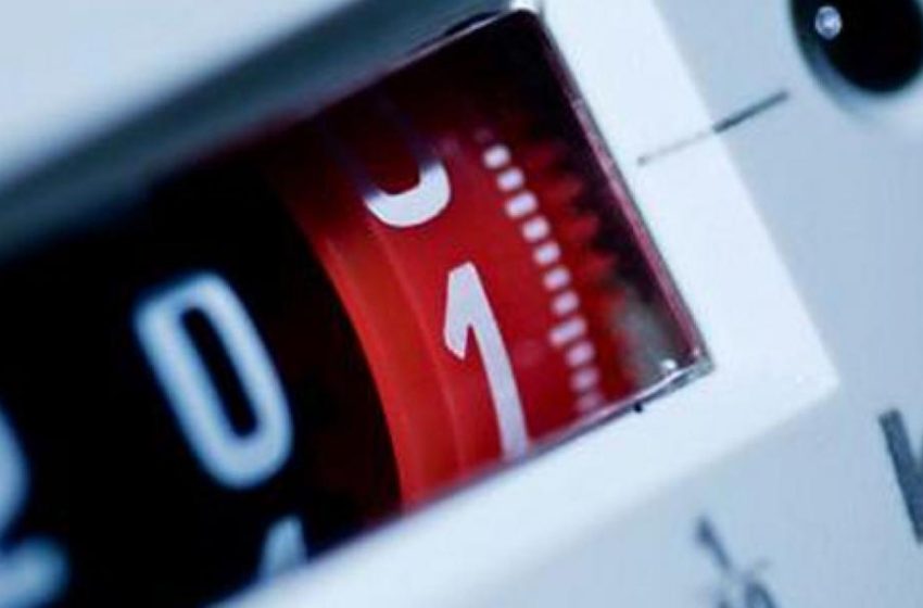 Φαραντούρης: Χρειάζονται παρεμβάσεις σε χονδρική και λιανική τιμή ενέργειας αλλά και δημοσιονομικά μέτρα