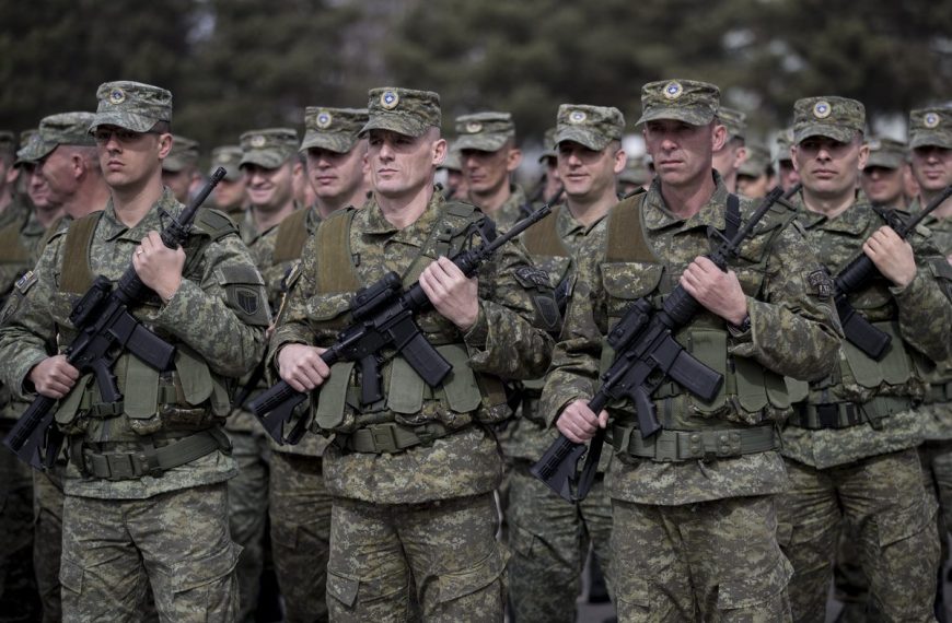 “Πόλεμος”: Η λέξη που ακούγεται όλο και πιο συχνά στα Βαλκάνια