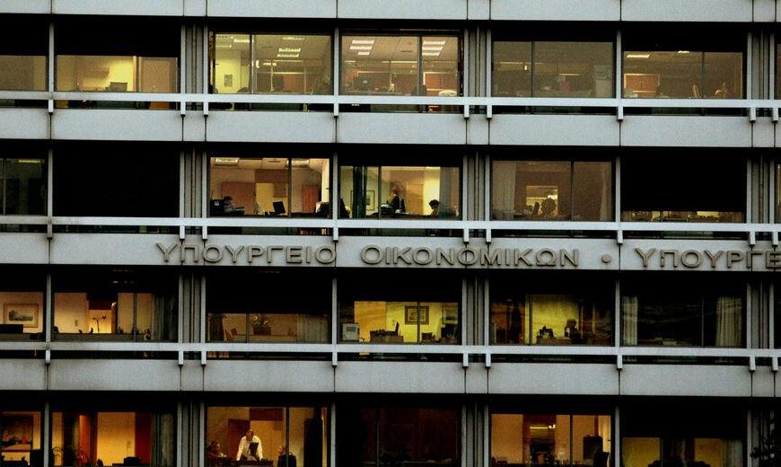Μέσα στην εβδομάδα το πολυνομοσχέδιο του Υπουργείου Οικονομικών – Όλο και πιο επιθετικά τα funds προς τους δανειολήπτες