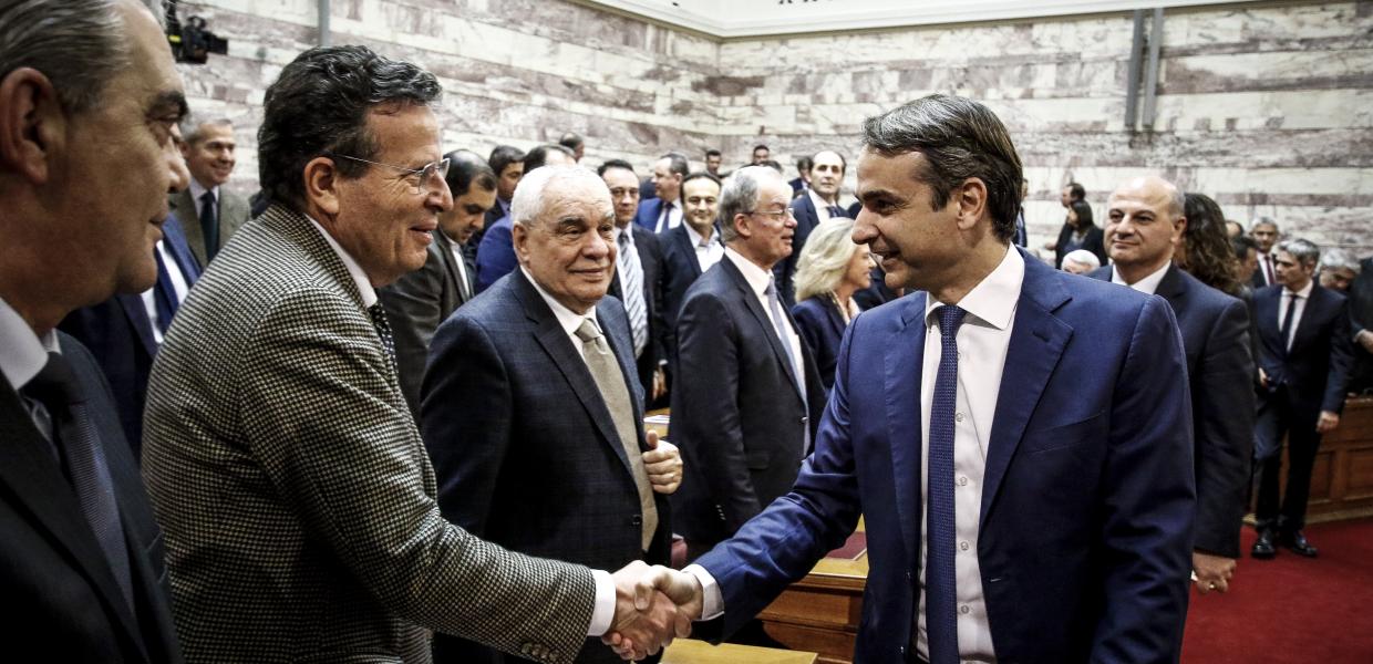 Κύρτσος: Να επιστρέψει ο Τσιόδρας με τριμελή ομάδα “κοινής αποδοχής”- “Με 80 νεκρούς είναι…