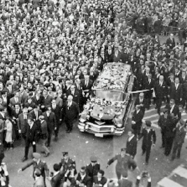 Η κηδεία που τρόμαξε τη Χούντα