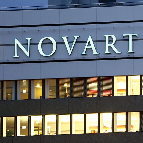 Κώστας Δουζίνας / Novartis: To δίκαιο του «τέλειου εγκλήματος»