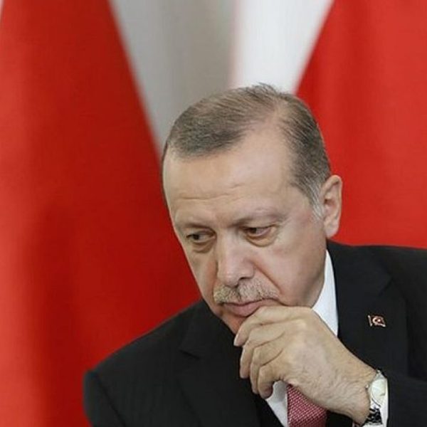 Απειλές Ερντογάν στα ελληνικά μέσω Twitter