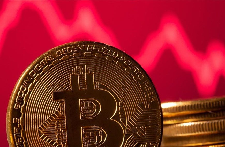 Bitcoin: Έπεσε κάτω από τα 26.000 δολάρια