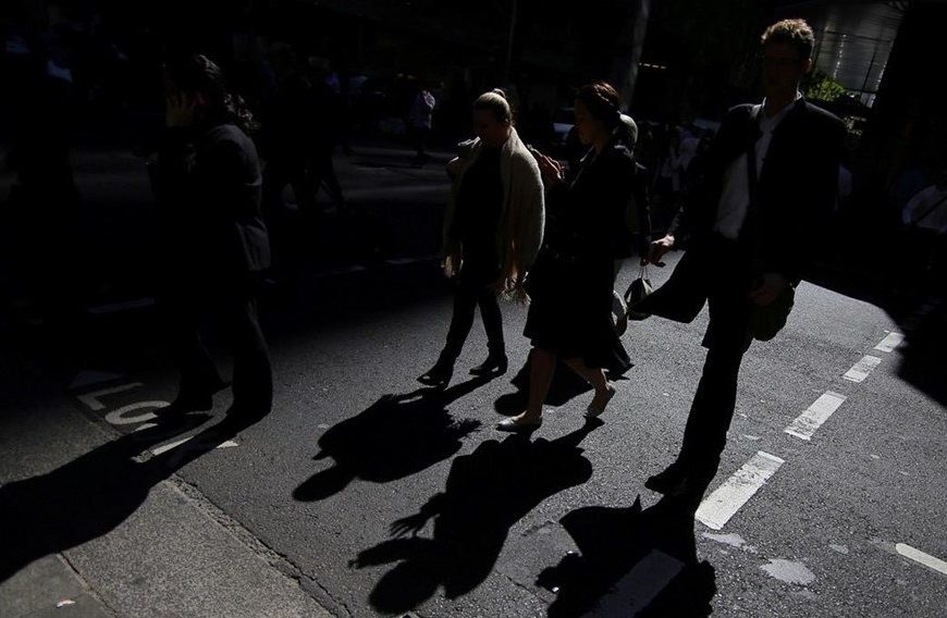 Eurostat: Βυθίζεται στη φτώχεια το 21,4% του πληθυσμού στην ΕΕ και το 26,1% στην Ελλάδα