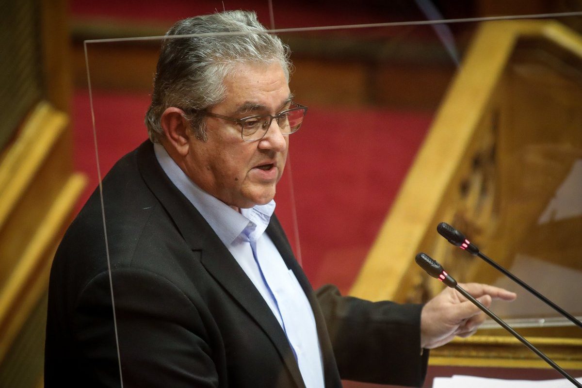 Παπαπα…ρατσένκο: Το σκόπιμο σαρδάμ του Κουτσούμπα- Ποιος είναι ο ιστοριοδίφης που προκάλεσε τον&hellip;