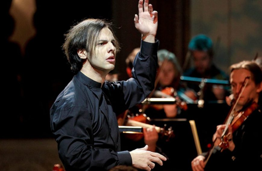 Θα απαγορεύσουμε και τον Κουρεντζή;- Θύτες και θύματα…