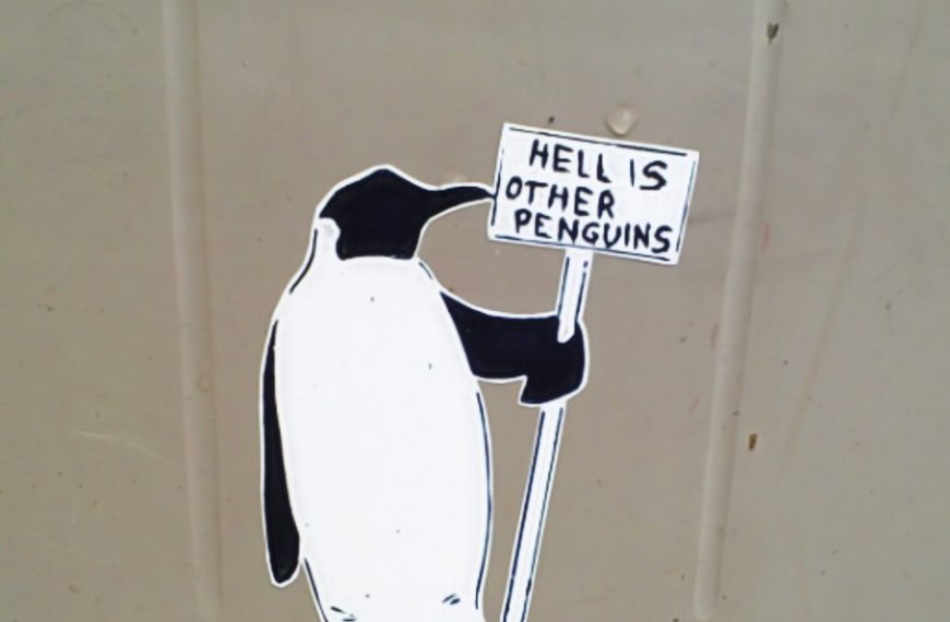 Εχουν απαγορευτεί και οι πορείες;