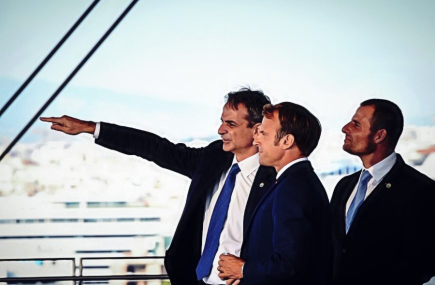 Εκλογικοί περίπατοι στο… ουκρανικό μέτωπο