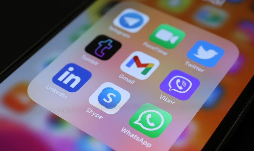 Το 77% των Ελλήνων μαθαίνει τις ειδήσεις από τα social media