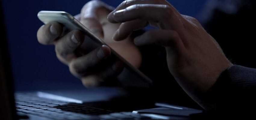 Θύμα παρακολούθησης γνωστός δημοσιογράφος