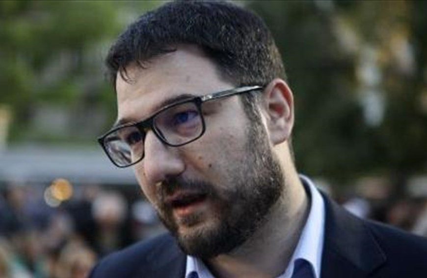 Ηλιόπουλος: O κόσμος δεν βγάζει τον μήνα και στη ΝΔ κάνουν πάρτι&hellip;