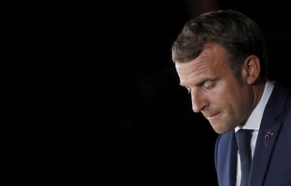 Τάσος Χωμενίδης/ Ο Μακρόν, το κέντρο και οι Νόμοι της&hellip;