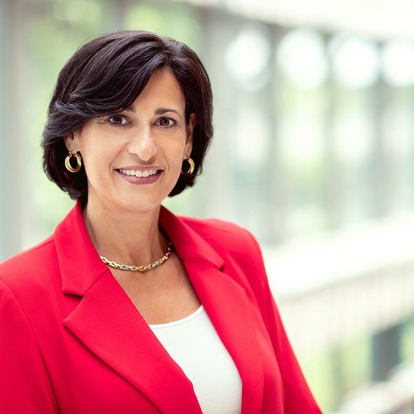 «Αποτύχαμε στην αντιμετώπιση της πανδημίας» λέει η επικεφαλής του CDC