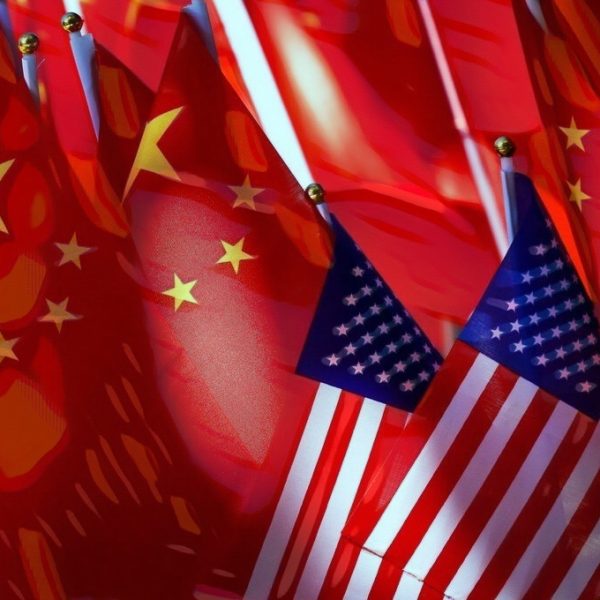 Εμπορικός πόλεμος ΗΠΑ – Κίνας: Το Πεκίνο δεν υποχωρεί