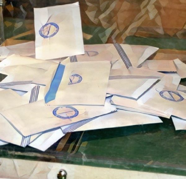 «Φωτιές» ανάβει το ενδεχόμενο αλλαγής του εκλογικού νόμου