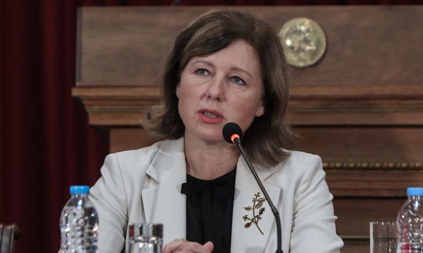 Υποκλοπές: Η Γιούροβα αποκαλύπτει τι είπε στον Μητσοτάκη