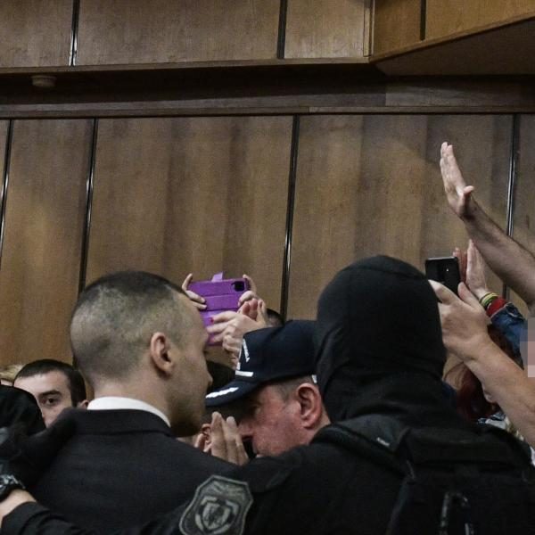 Δίκη Χρυσής Αυγής – Εφετείο: Συνθήματα και ναζιστικοί χαιρετισμοί