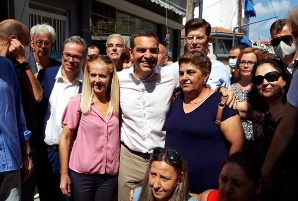 Τσίπρας: Ο κ. Μητσοτάκης ακούει τις συνομιλίες των αντιπάλων του αλλά όχι&hellip;