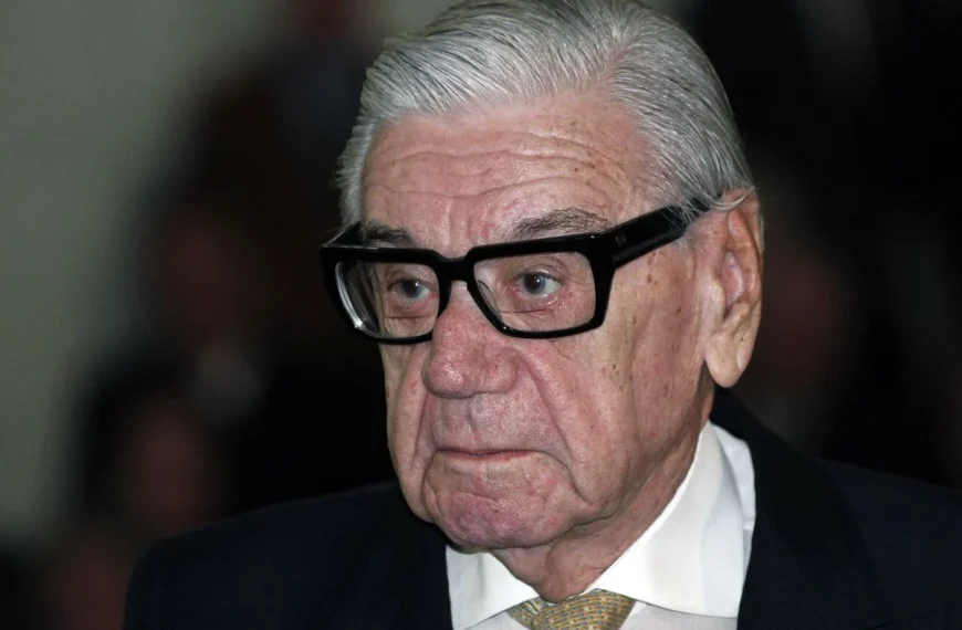 Πέθανε ο Ζάχος Χατζηφωτίου