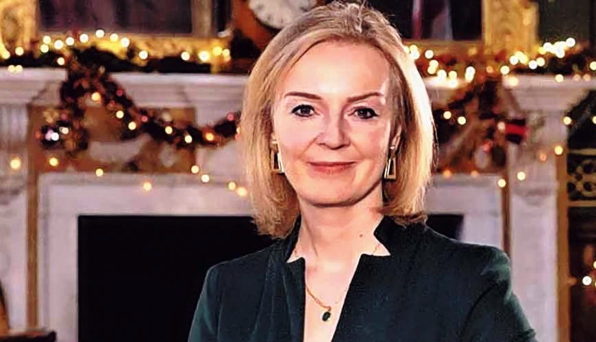 Θα κάνει Χριστούγεννα ως πρωθυπουργός η Λιζ Τρας;