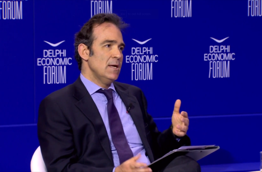 Γ. Παγουλάτος (ΕΛΙΑΜΕΠ): Η μεγάλη ανατίμηση του δολαρίου βλάπτει την Ευρώπη