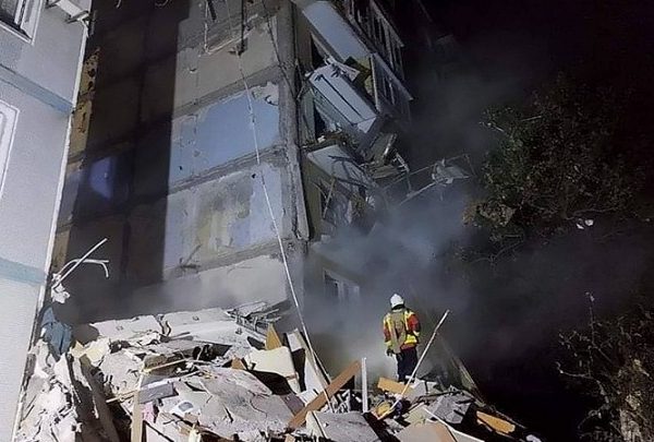 Ισχυρές εκρήξεις στο Κίεβο – Νέος βομβαρδισμός στη Ζαπορίζια