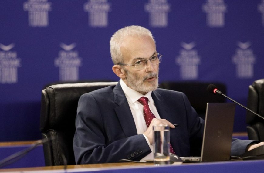 Δημήτρης Μαύρος / Όταν οργίζεται ο κόσμος φεύγει από τα μεγάλα κόμματα