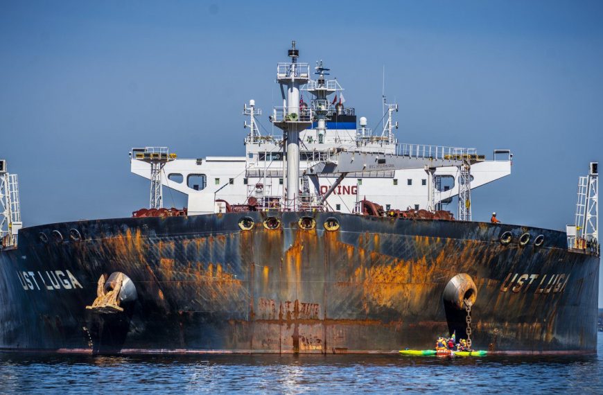Πλαφόν στο ρωσικό πετρέλαιο – Τα μέτρα που θα πάρει η Μόσχα&hellip;