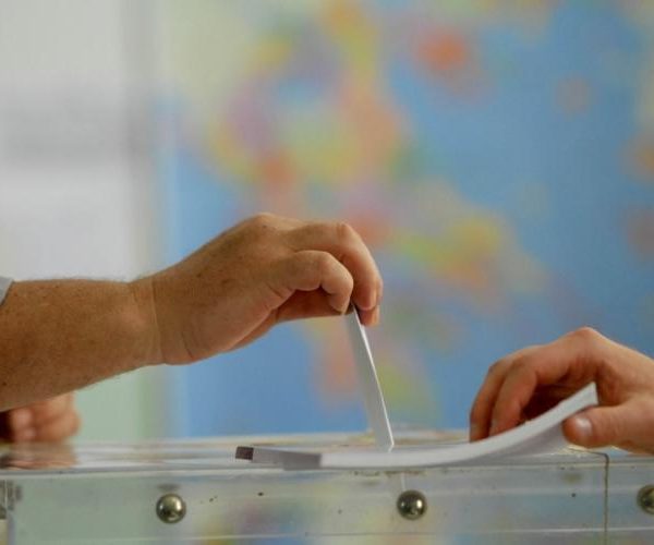 Δημοσκόπηση Οpinion: Στο 25% η ΝΔ – Ενισχυμένο το ΠΑΣΟΚ&hellip;