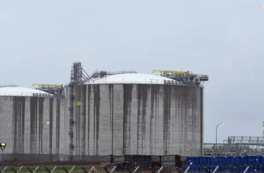 Ενέργεια: Κέρδη – μαμούθ για τους κολοσσούς το 2022 παρά την κρίση