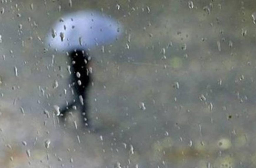 Καιρός: Συννεφιά με μπόρες και σποραδικές καταιγίδες