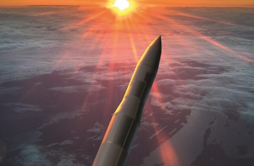 Βαλλιστικοί πύραυλοι: Πιο κοντά από ποτέ μια τυχαία εκτόξευση που θα σημάνει το τέλος του πλανήτη