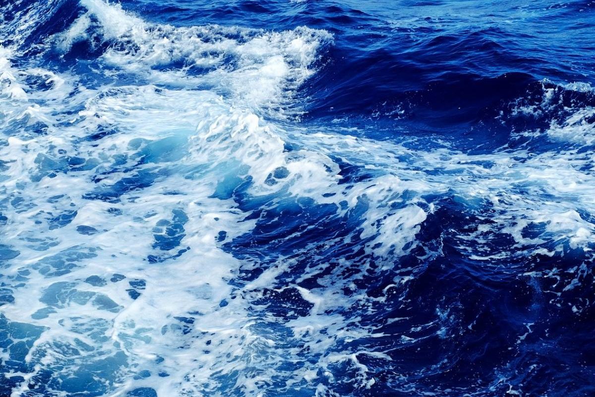 Ένα βήμα πιο κοντά στην εμπορική παραγωγή υδρογόνου από θαλασσινό νερό