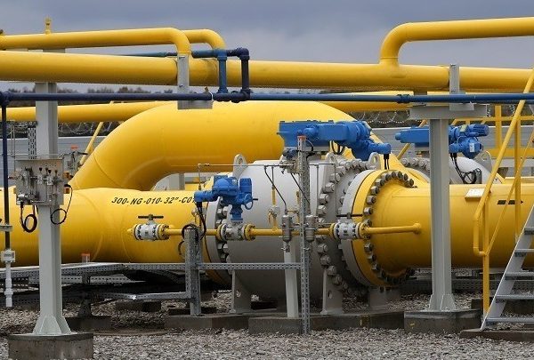 Η Ρωσία μειώνει κατά 5% την πετρελαϊκή παραγωγή ως απάντηση στο πλαφόν