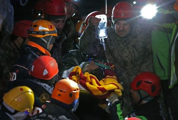 Τουρκία-Συρία: Περισσότεροι από 23.000 νεκροί από τους σεισμούς