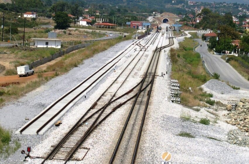 Ανατροπή: Ο διάλογος του σταθμάρχη «Βασίλη Φεύγω» – «Φεύγεις» δεν έγινε με το μοιραίο τρένο