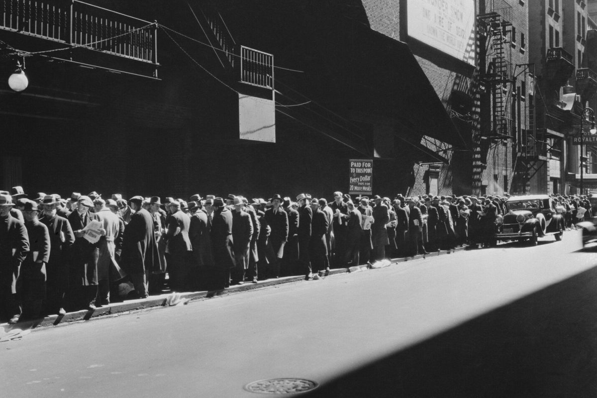 Wall Street Journal: Η ιστορία των τραπεζικών χρεοκοπιών